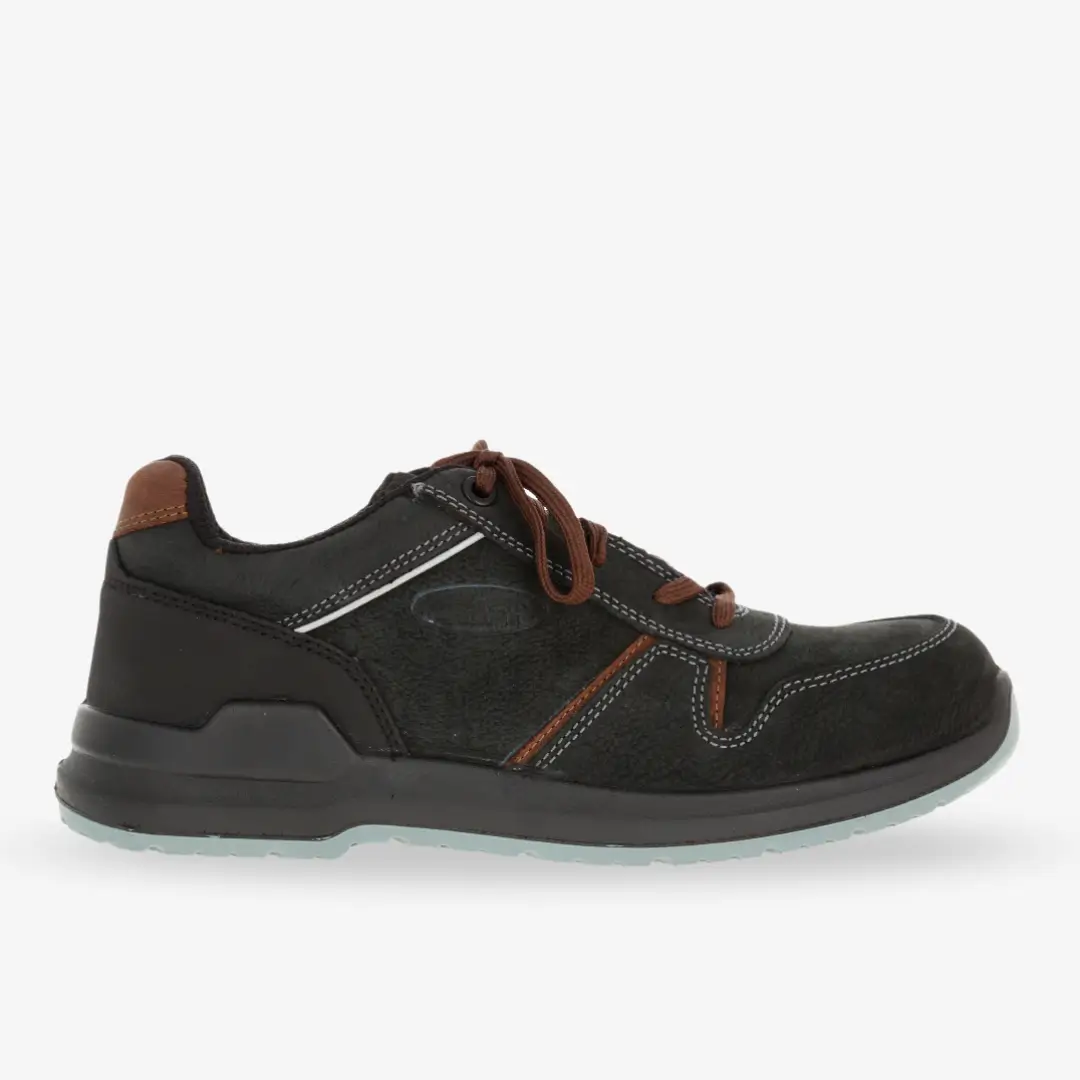 Steel Toe Cap Sneaker AWD: Looks Like a Runner, Works Like a Boot